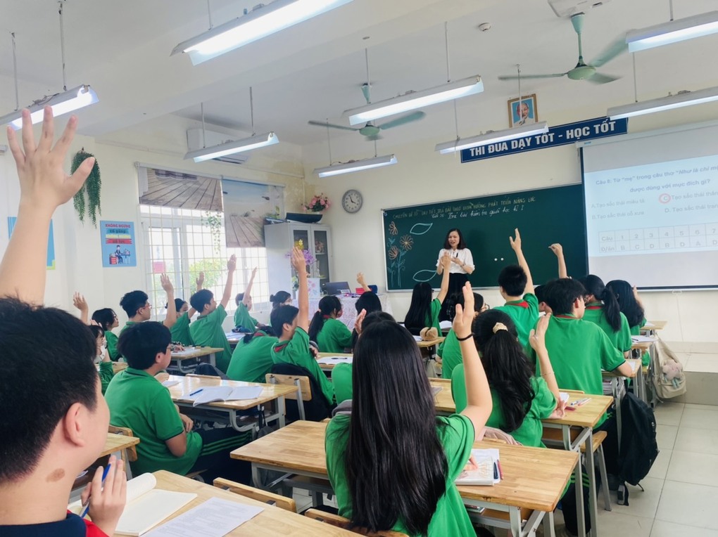 Cô giáo Nguyễn Thanh Mai tấm gương đổi mới, sáng tạo trong mỗi tiết dạy Ngữ văn.