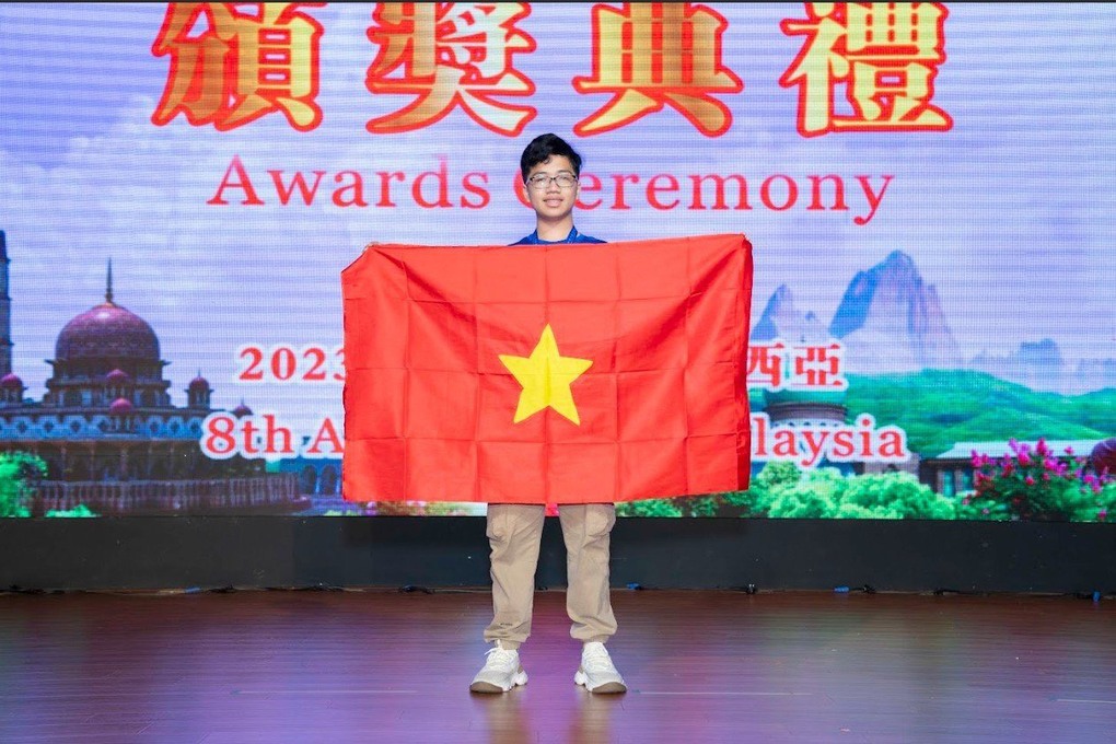 Lấp lánh những tấm huy chương của học sinh Trường THCS Hoàng Hoa Thám, Ba Đình, Hà Nội tại cuộc thi Đấu trường Toán học Châu Á - AIMO 2023