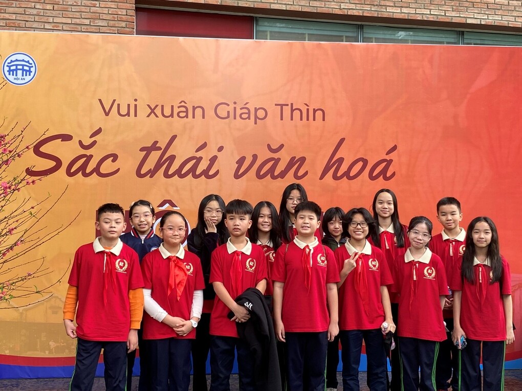 Trải Nghiệm Tết Việt tại Bảo tàng Dân Tộc Học của học sinh Lớp 6A2 trường THCS Hoàng Hoa Thám