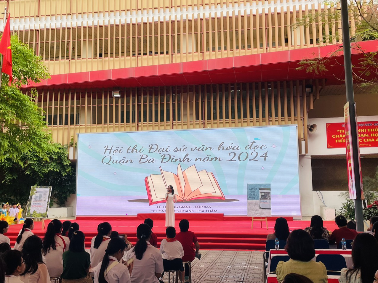 Lan toả tình tình yêu Hà Nội từ trang sách của đại sứ văn hoá đọc Lê Hương Giang trường THCS Hoàng Hoa Thám